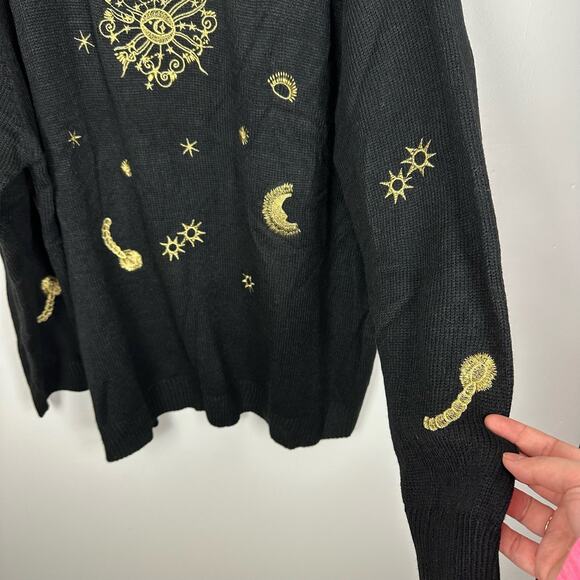 NWT Bloomchic Black Embroidered Knit Celestial Autumn Cozy Sweater Size 26 - Picture 9 of 9